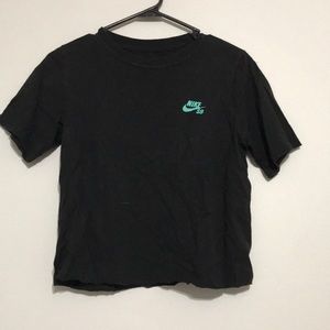 vintage nike sb cropped tee
